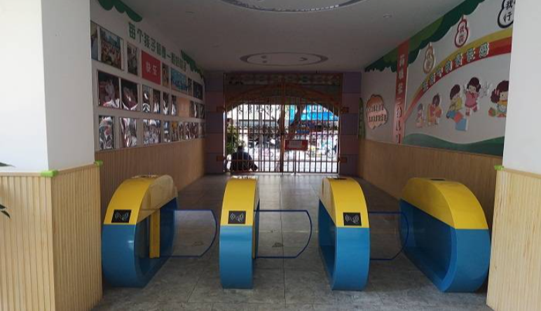 智慧校(xiào)園|校(xiào)園門(mén)禁閘機(jī)有(yǒu)幾種類型