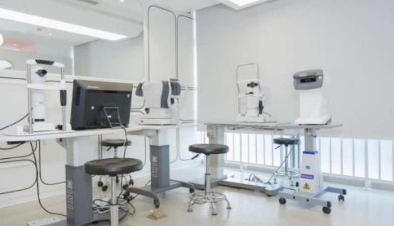 眼鏡店(diàn)庫存專用(yòng)系統|怎樣管理(lǐ)眼鏡店(diàn)的(de)員(yuán)工(gōng)？