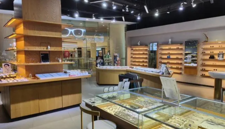 眼鏡門(mén)店(diàn)進銷存APP|眼鏡門(mén)店(diàn)進銷存APP和(hé)小(xiǎo)程序的(de)差異是(shì)什(shén)麽