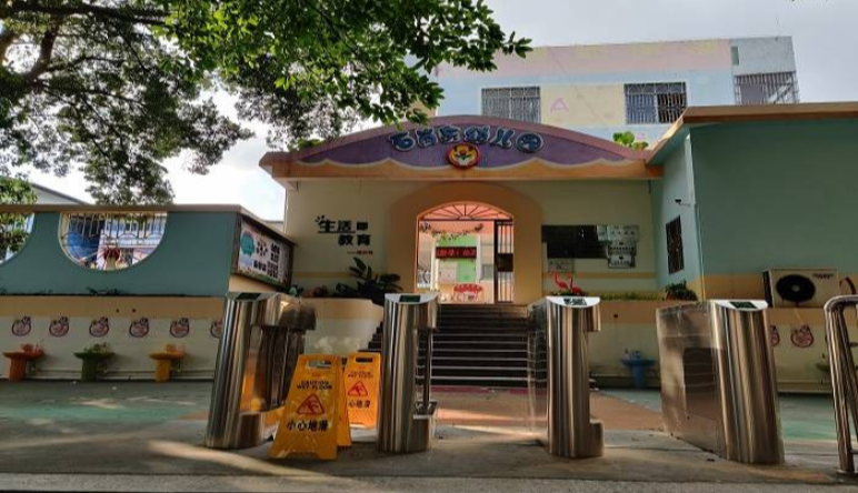 智慧幼兒(ér)園|幼兒(ér)園智能(néng)門(mén)禁系統核心功能(néng)